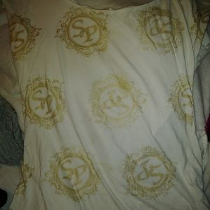 SOUTH POLE SPLIT SLEEVE TOP